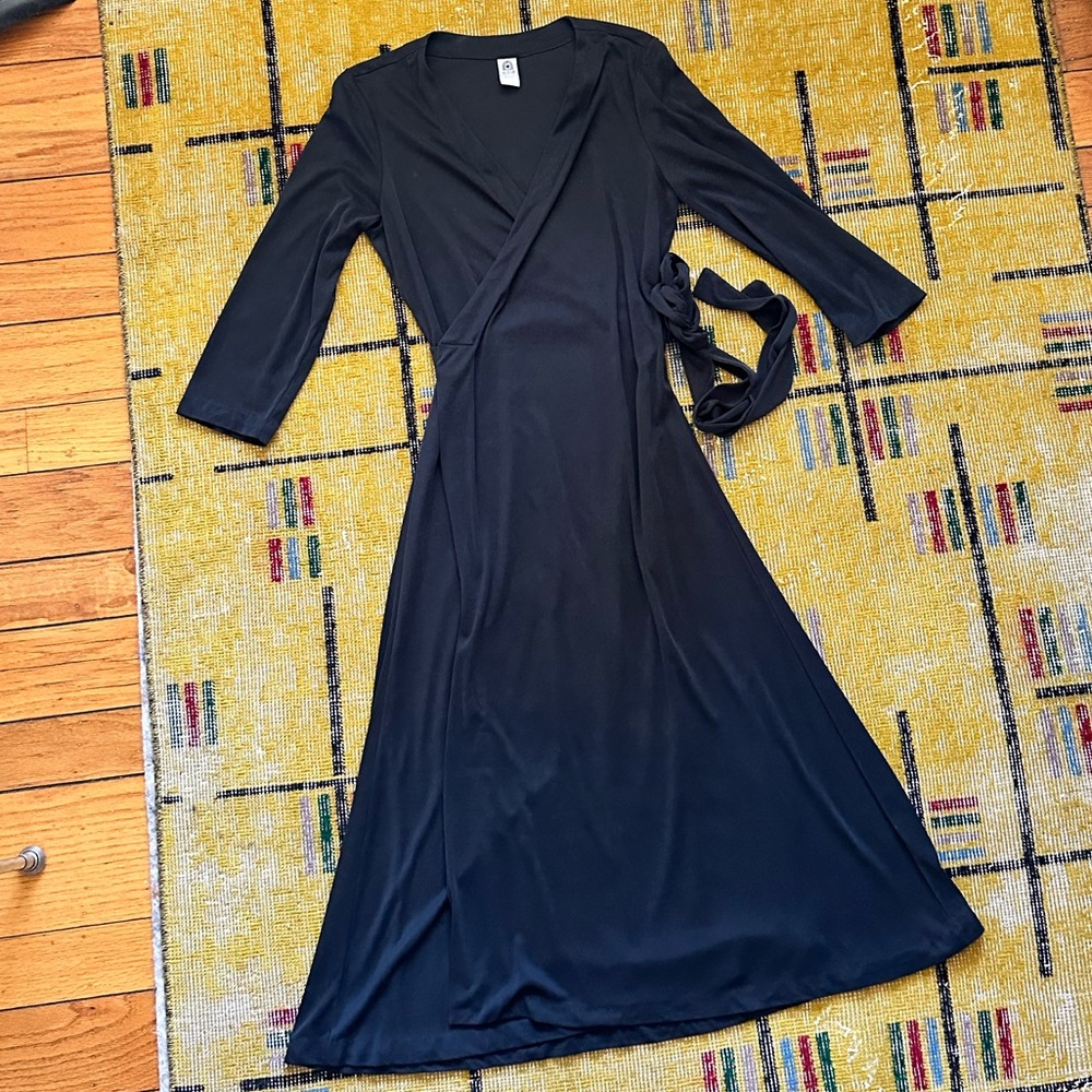 Altar Houseline Una Wrap Dress in Knit Volcano